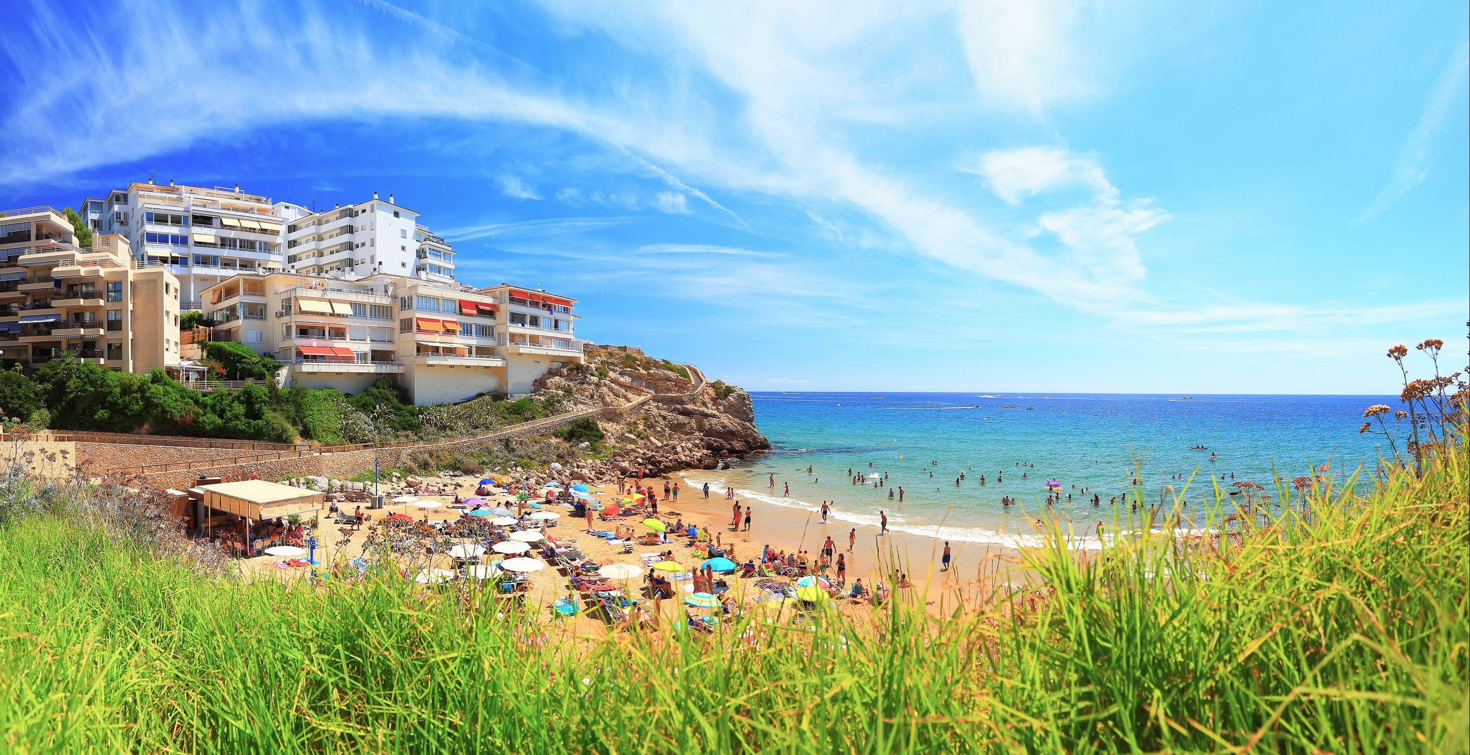 Cheap Flights to Salou from 30