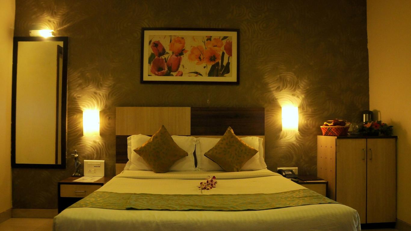 Hotel Madhav International