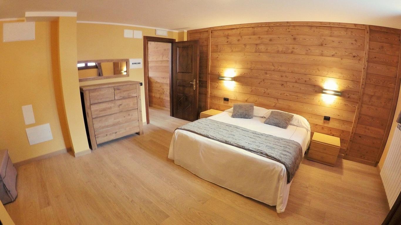 Chalet Alpina Hotel & Apartments