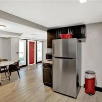 Unique Downtown 2br 2ba close to everything Apt.B