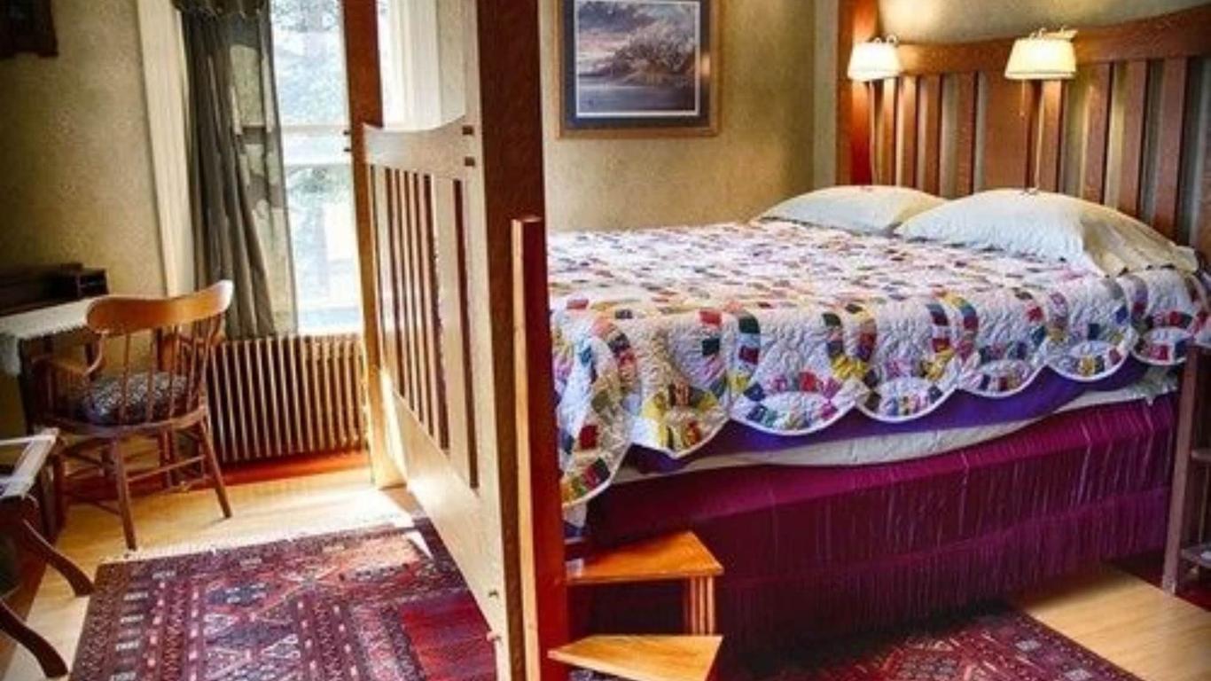 Alaska's Capital Inn Bed and Breakfast