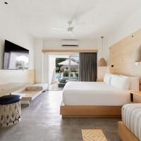 Bahia Hotel & Beach House