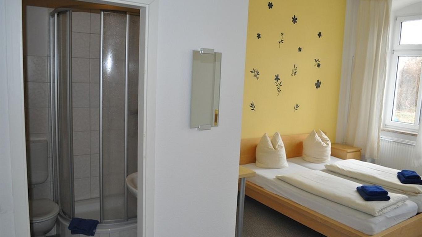 A Bed Privatzimmer Dresden