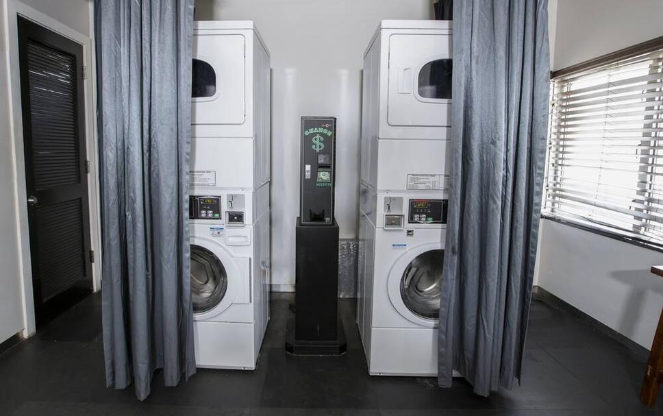 Laundry facility Photo