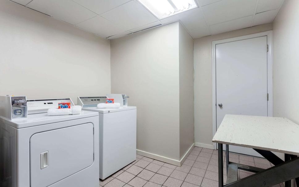 Laundry facility Photo