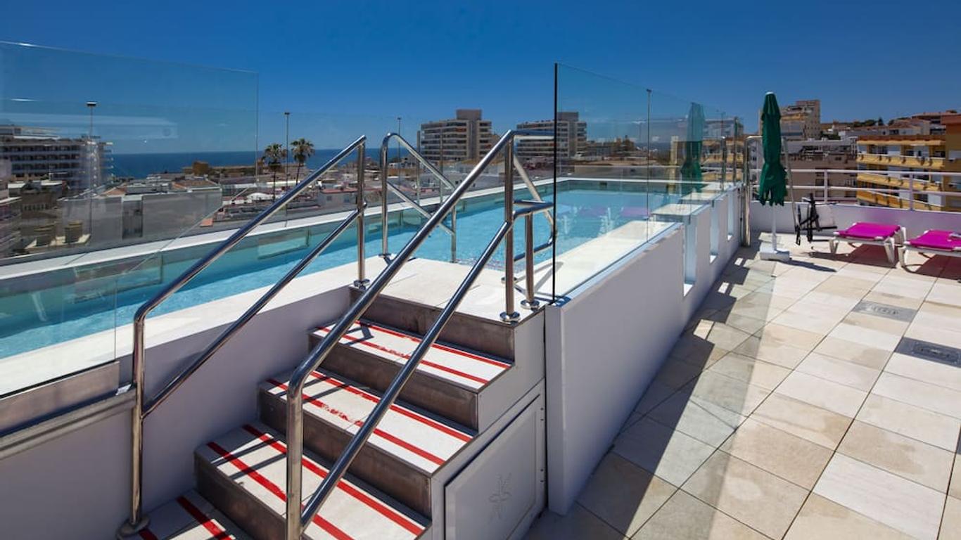 Hotel Sireno Torremolinos - Adults Only €36. Torremolinos Hotel Deals &  Reviews - KAYAK