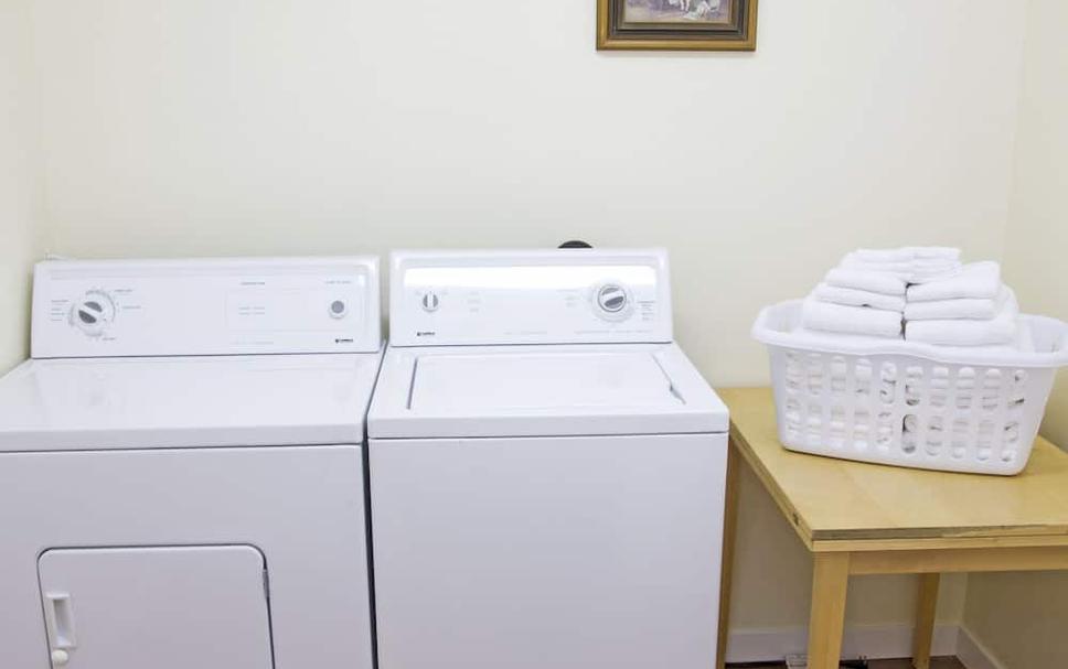 Laundry facility Photo