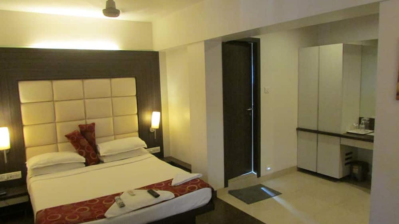 Hotel Mourya Residency