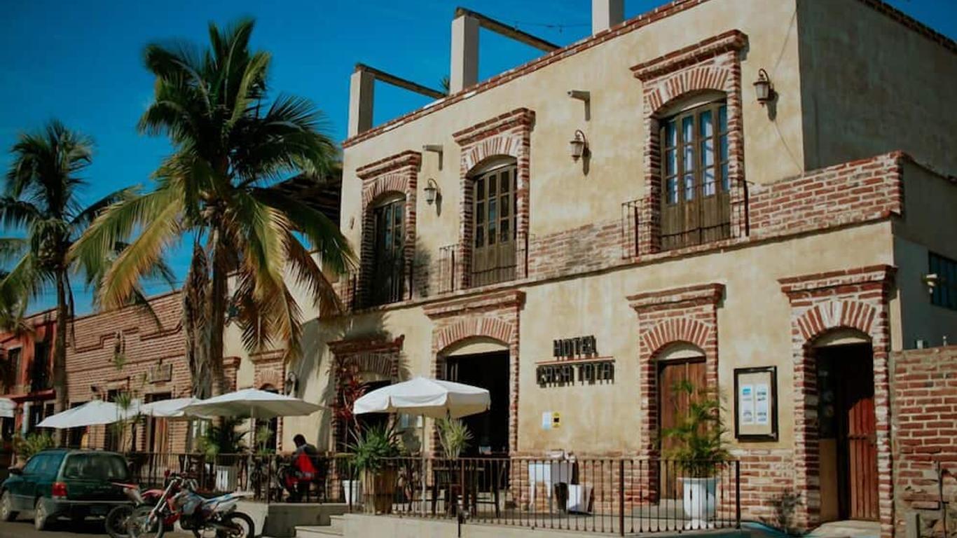 Hotel Casa Tota